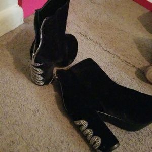 🎃🎃🎃🎃SNAKE BOOTIES🎃🎃🎃🎃